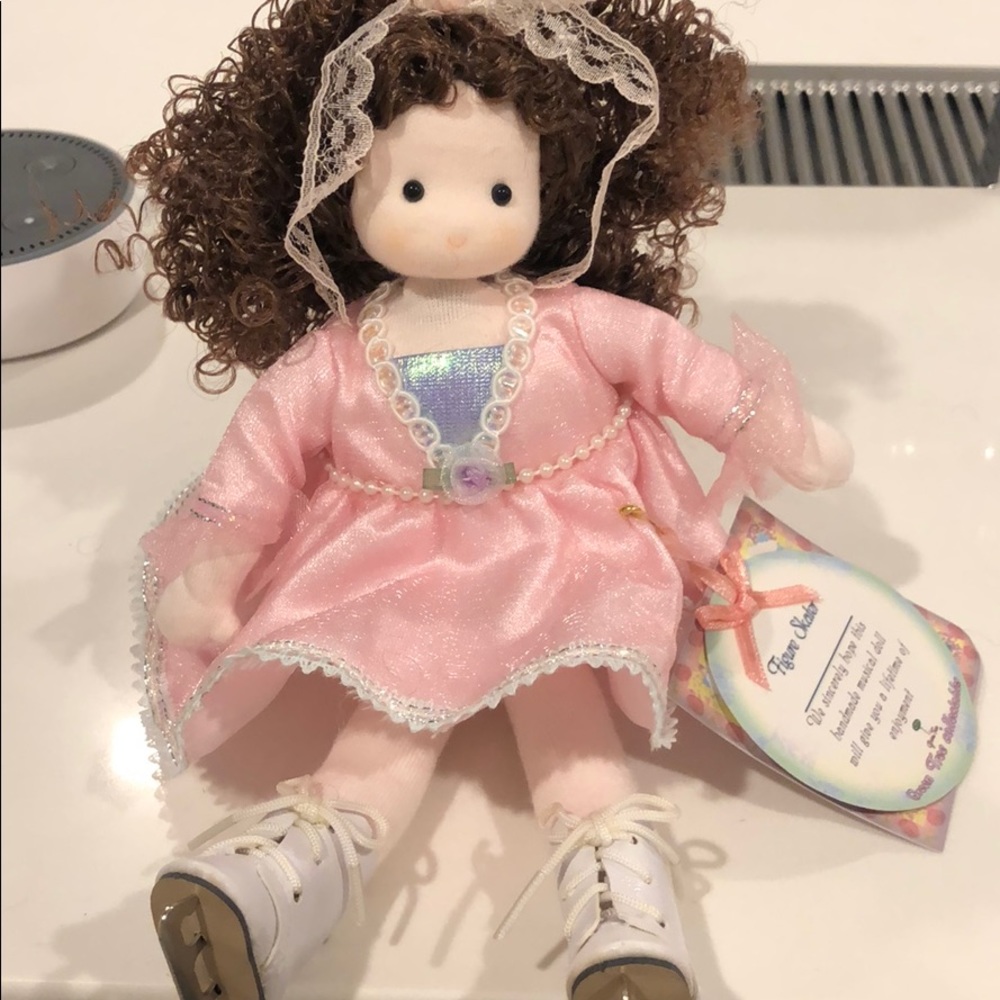 Green Tree Figure Skater Doll that plays music
